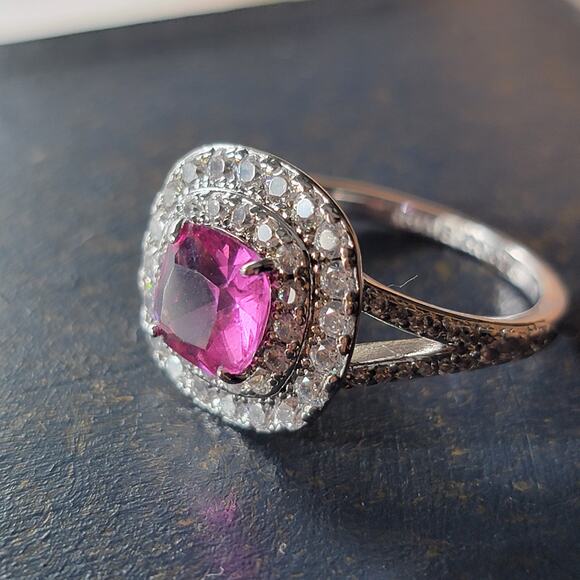Glamorous Rhodium-Plated Size 9 Ring with Pink Gemstone and Pave Accents - Picture 1 of 16